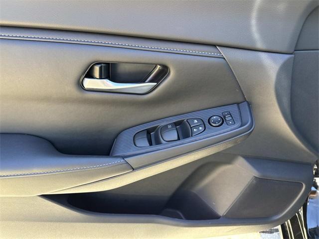 new 2025 Nissan Sentra car, priced at $21,900