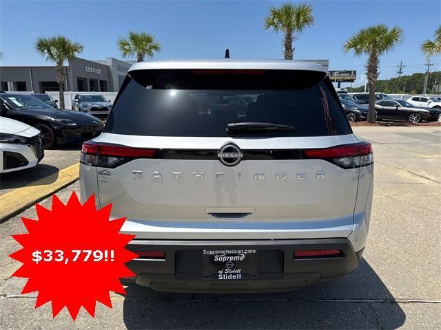 new 2025 Nissan Pathfinder car, priced at $34,585