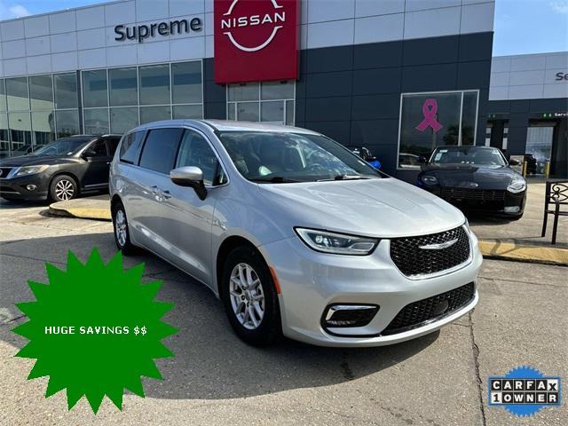 used 2023 Chrysler Pacifica car, priced at $24,700