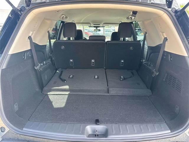 new 2025 Nissan Pathfinder car, priced at $33,700