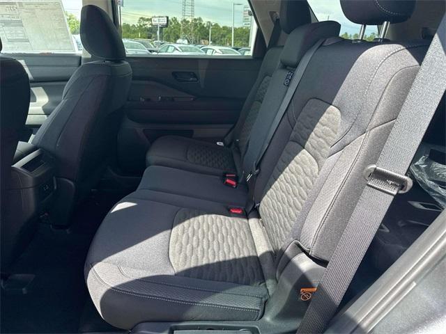 new 2025 Nissan Pathfinder car, priced at $33,700