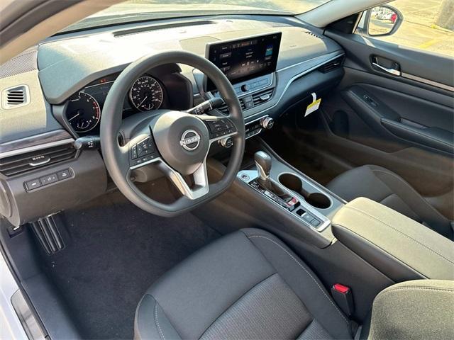 new 2025 Nissan Altima car, priced at $31,390