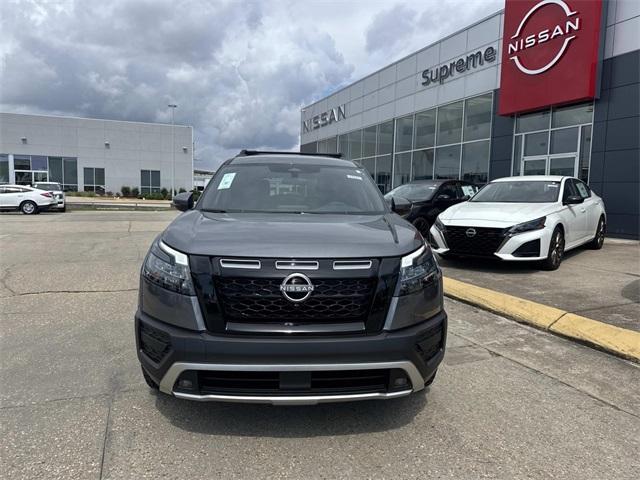 new 2025 Nissan Pathfinder car, priced at $38,400