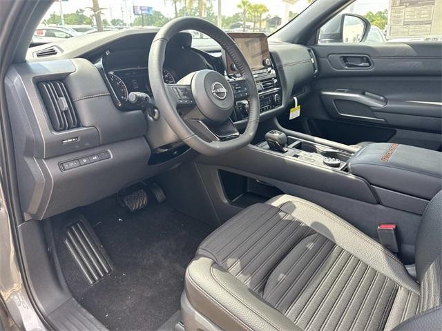 new 2025 Nissan Pathfinder car, priced at $38,400
