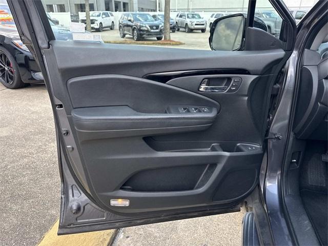 used 2019 Honda Pilot car, priced at $25,700