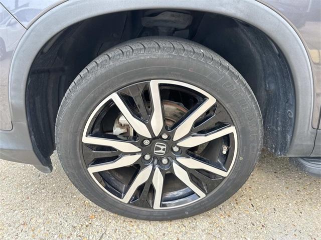 used 2019 Honda Pilot car, priced at $25,700