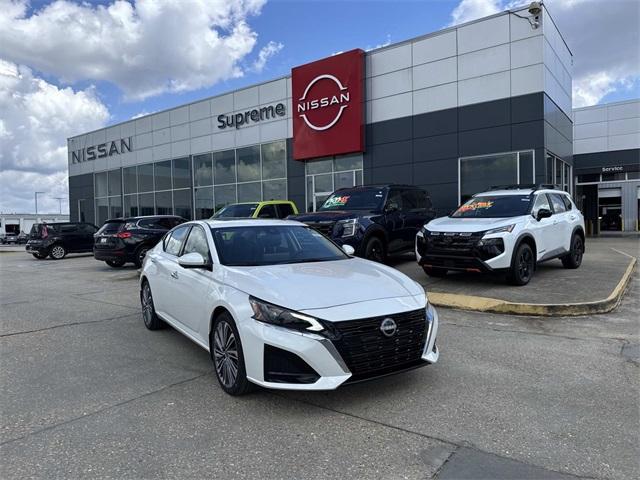 new 2025 Nissan Altima car, priced at $36,340