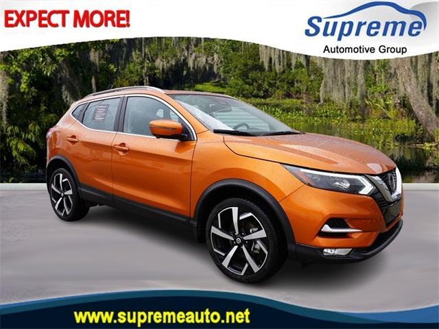 used 2022 Nissan Rogue Sport car, priced at $27,800