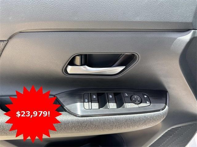 new 2025 Nissan Kicks car, priced at $23,979