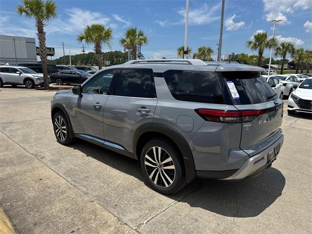 new 2025 Nissan Pathfinder car, priced at $51,700