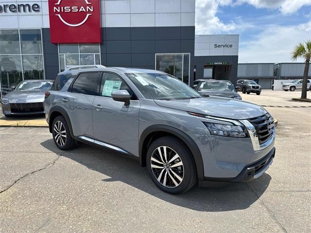new 2025 Nissan Pathfinder car, priced at $51,700