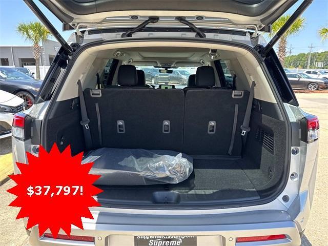 new 2025 Nissan Pathfinder car, priced at $37,797