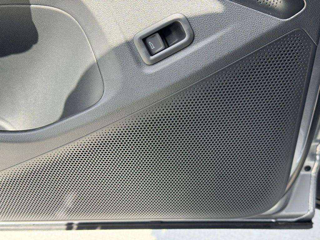 new 2025 Volkswagen Tiguan car, priced at $32,566
