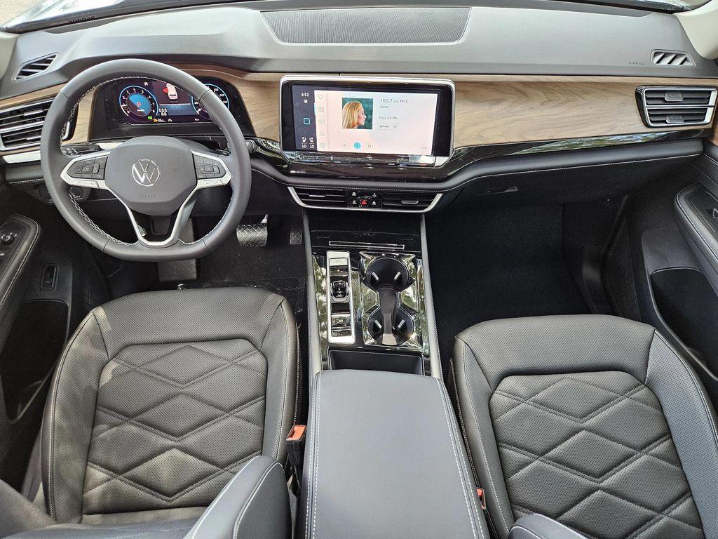 new 2025 Volkswagen Atlas car, priced at $39,691