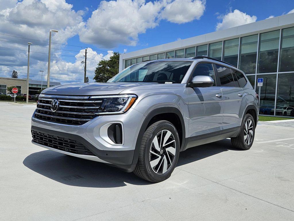 new 2025 Volkswagen Atlas car, priced at $39,691