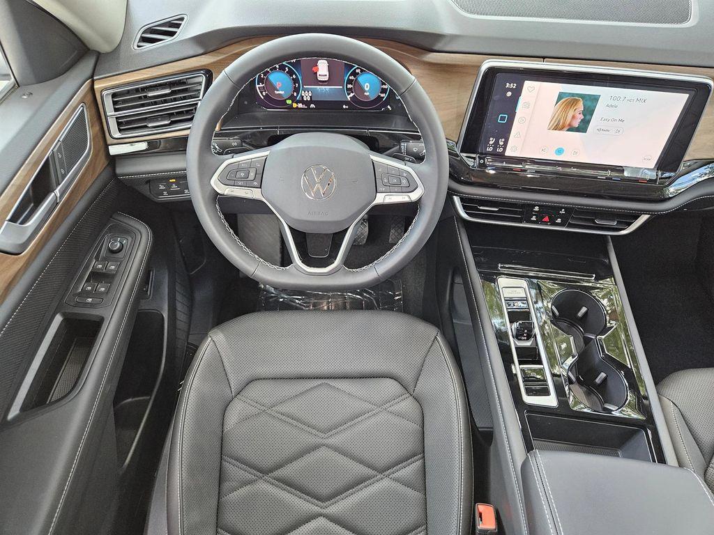 new 2025 Volkswagen Atlas car, priced at $39,691