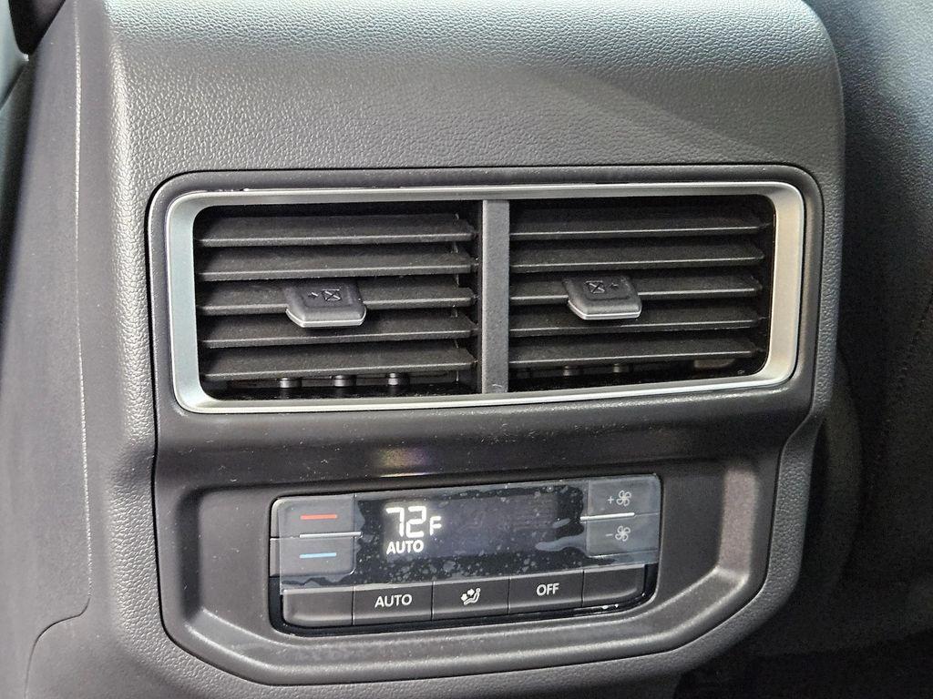 new 2025 Volkswagen Atlas car, priced at $39,691