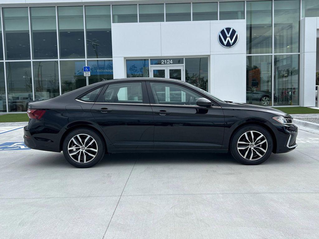 new 2025 Volkswagen Jetta car, priced at $25,937