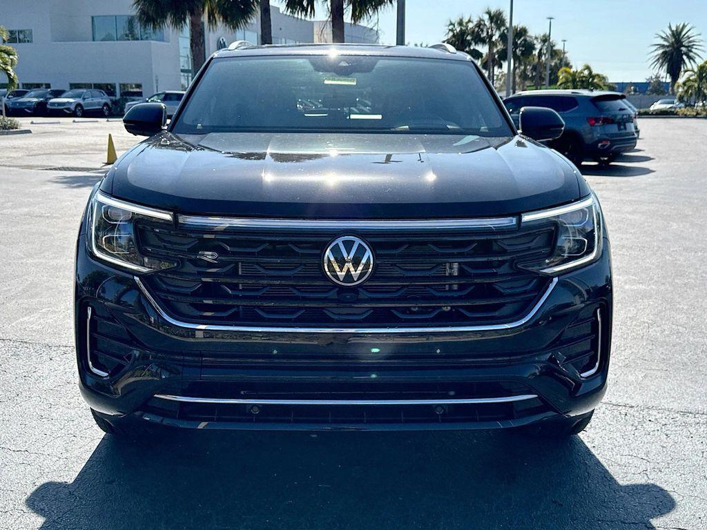 new 2025 Volkswagen Atlas Cross Sport car, priced at $49,369