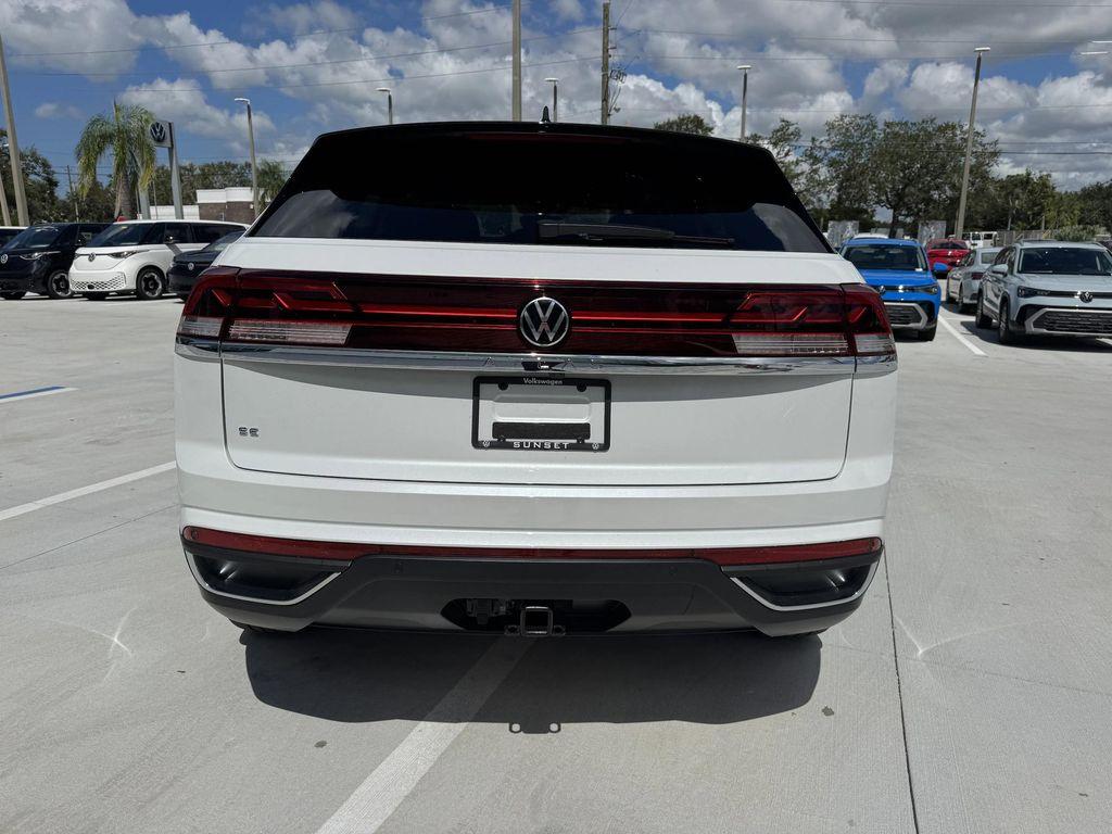 new 2026 Volkswagen Atlas Cross Sport car, priced at $43,170