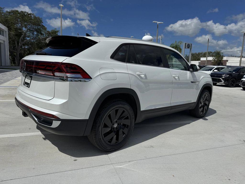 new 2026 Volkswagen Atlas Cross Sport car, priced at $43,170