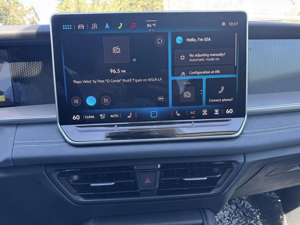 new 2025 Volkswagen Tiguan car, priced at $31,234