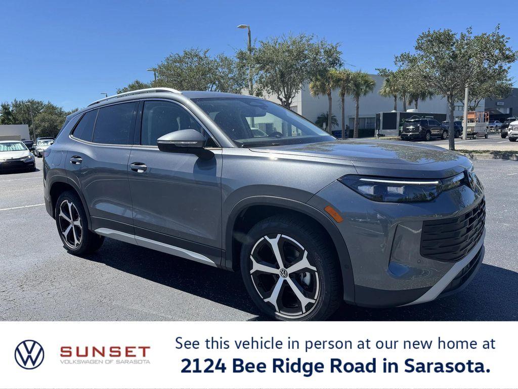 new 2025 Volkswagen Tiguan car, priced at $31,234