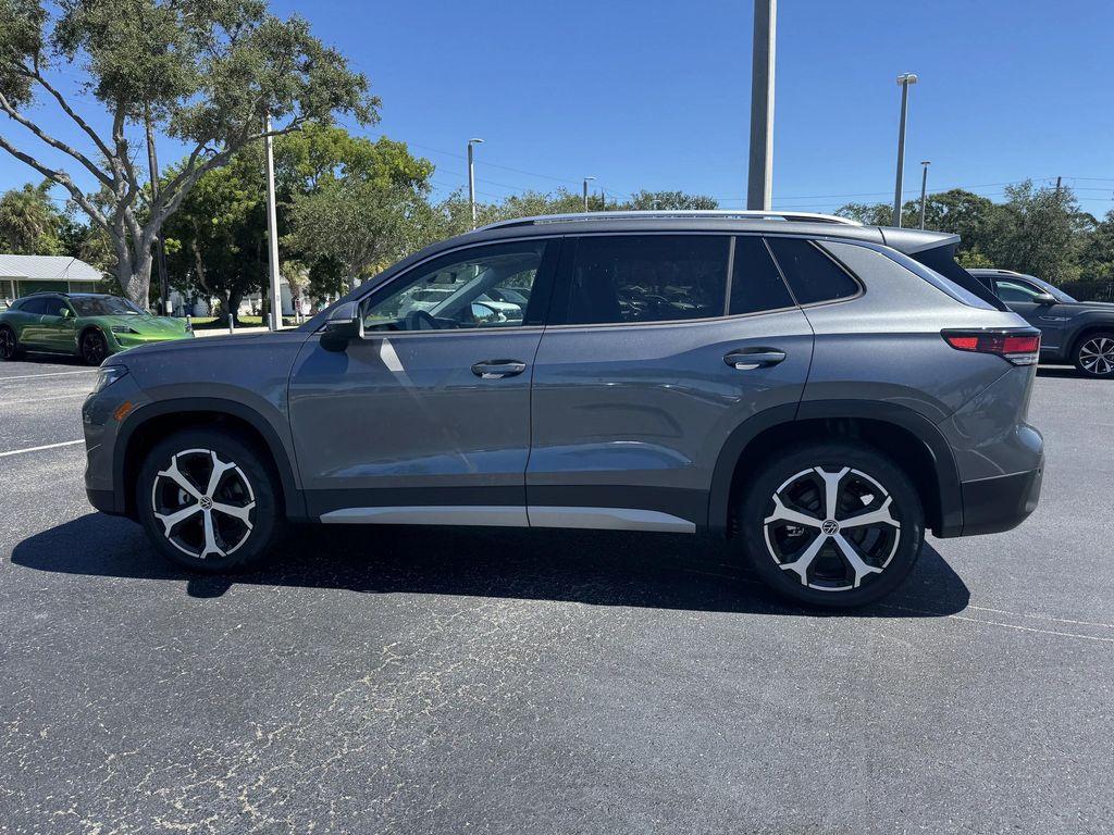 new 2025 Volkswagen Tiguan car, priced at $31,234