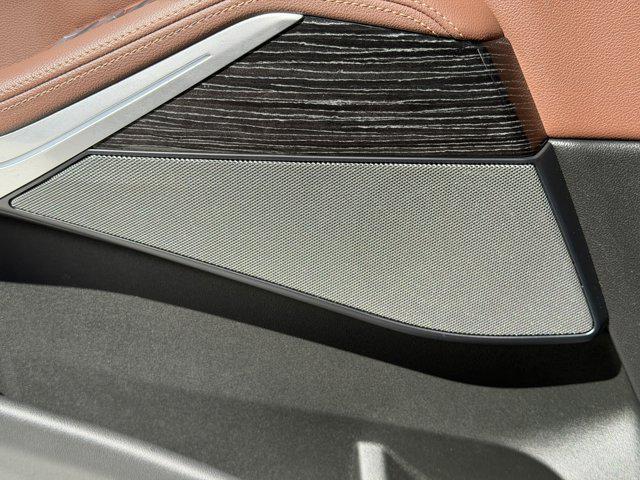 used 2022 BMW X7 car, priced at $56,836