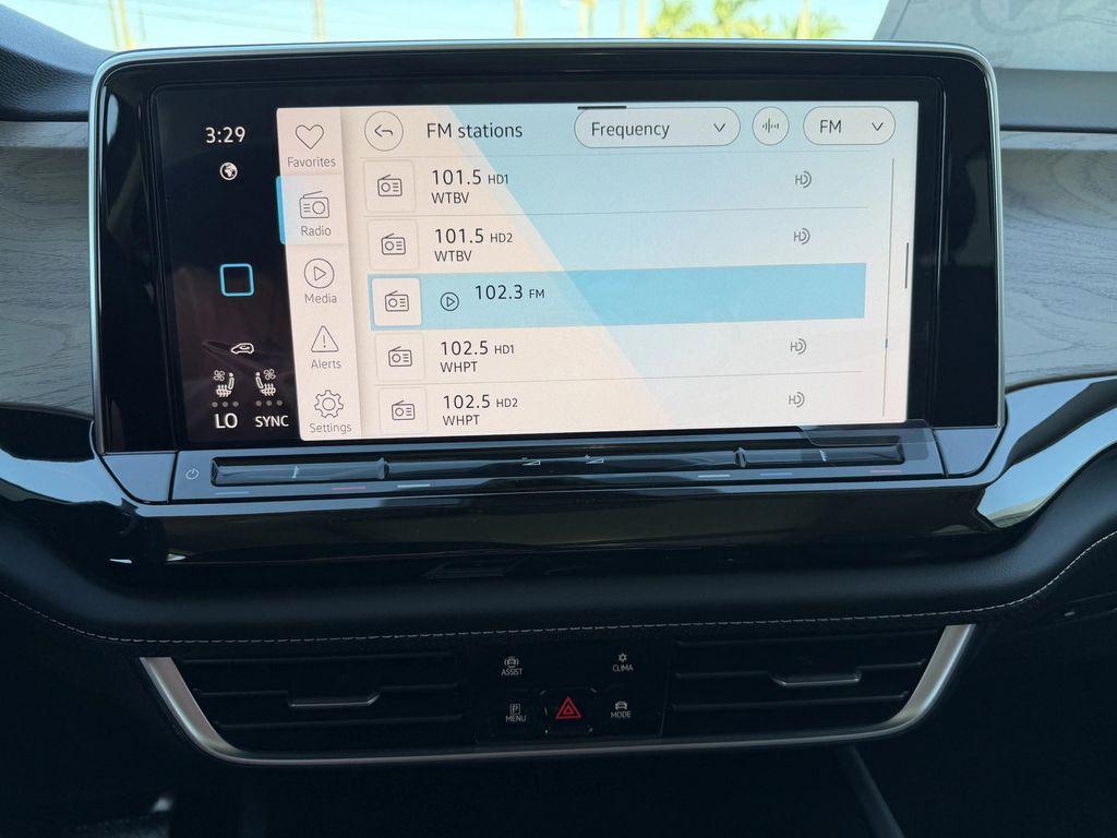 new 2026 Volkswagen Atlas car, priced at $44,832