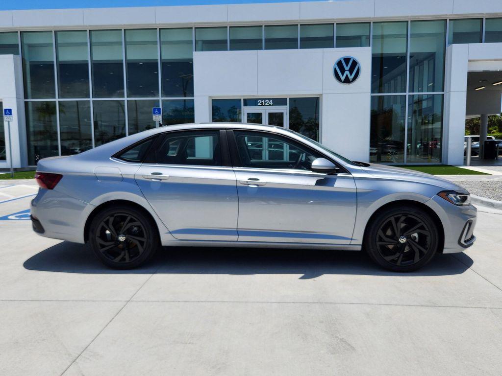 new 2025 Volkswagen Jetta car, priced at $25,762