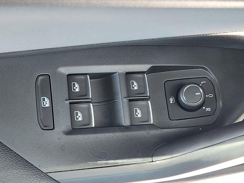 new 2025 Volkswagen Jetta car, priced at $25,762