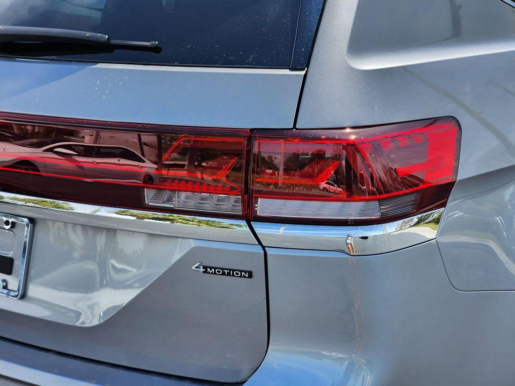 new 2025 Volkswagen Atlas car, priced at $44,506