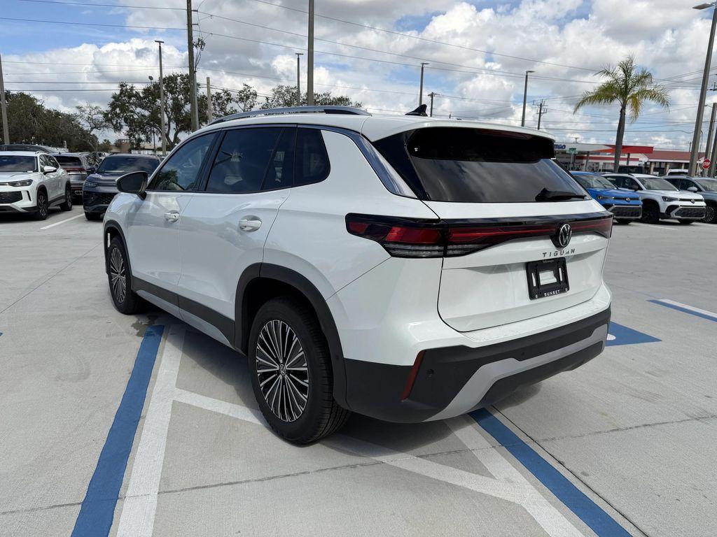 new 2025 Volkswagen Tiguan car, priced at $29,204