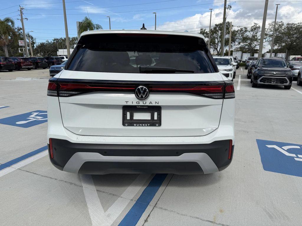 new 2025 Volkswagen Tiguan car, priced at $29,204