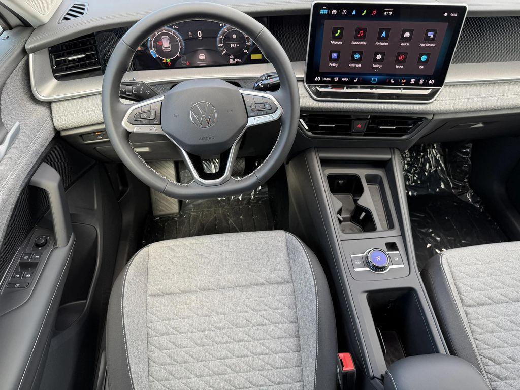 new 2025 Volkswagen Tiguan car, priced at $29,204