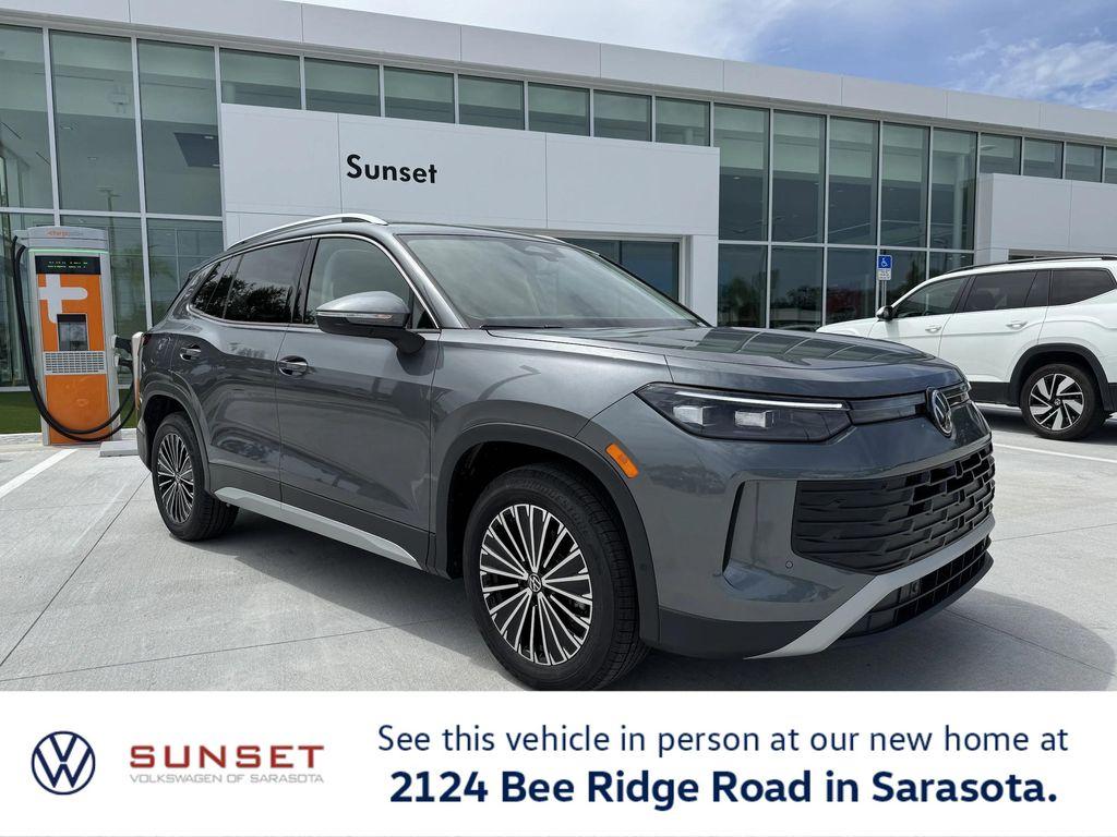 new 2025 Volkswagen Tiguan car, priced at $29,204