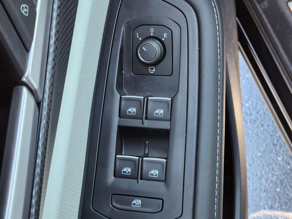 new 2025 Volkswagen Atlas Cross Sport car, priced at $49,397