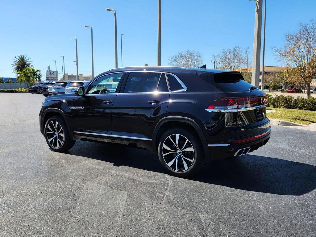 new 2025 Volkswagen Atlas Cross Sport car, priced at $49,397