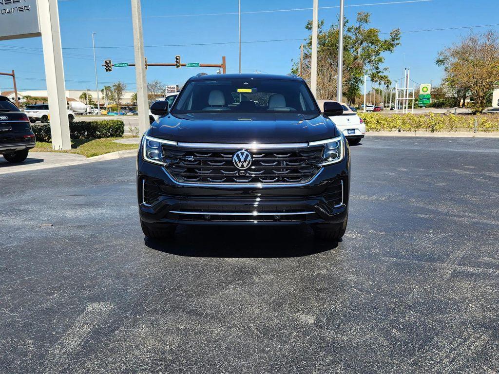 new 2025 Volkswagen Atlas Cross Sport car, priced at $49,397
