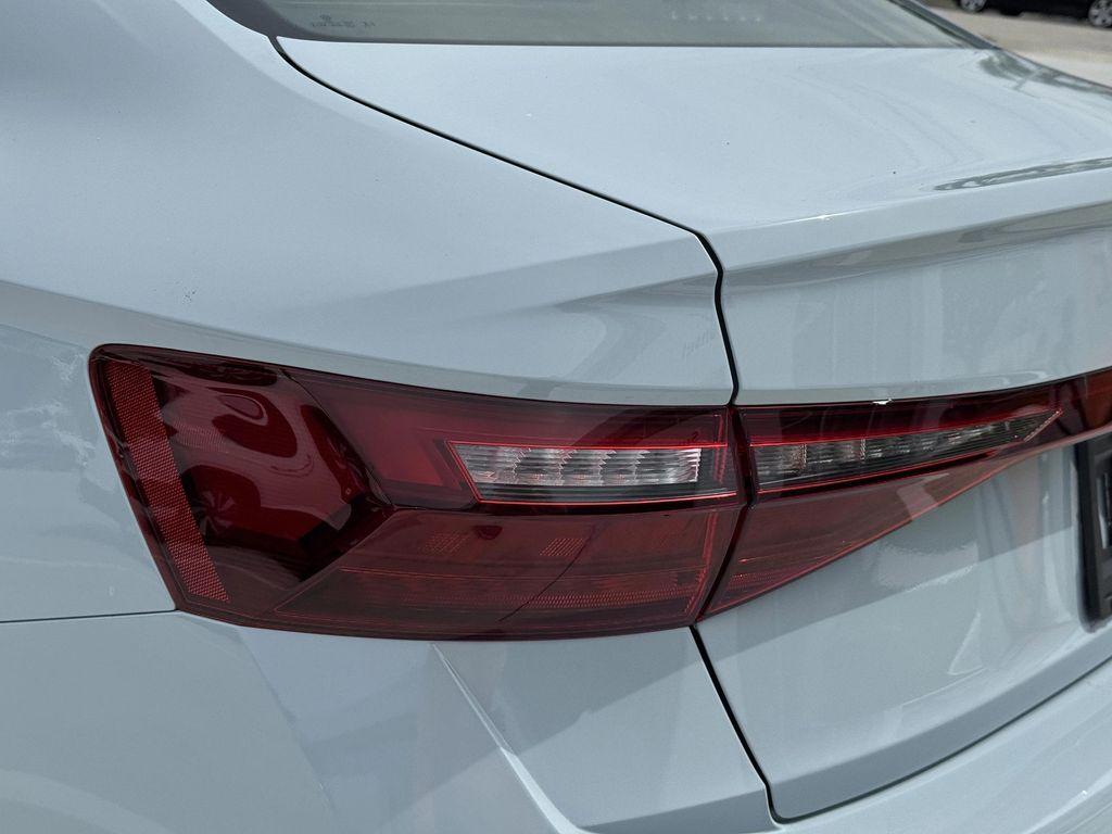 new 2025 Volkswagen Jetta car, priced at $24,814