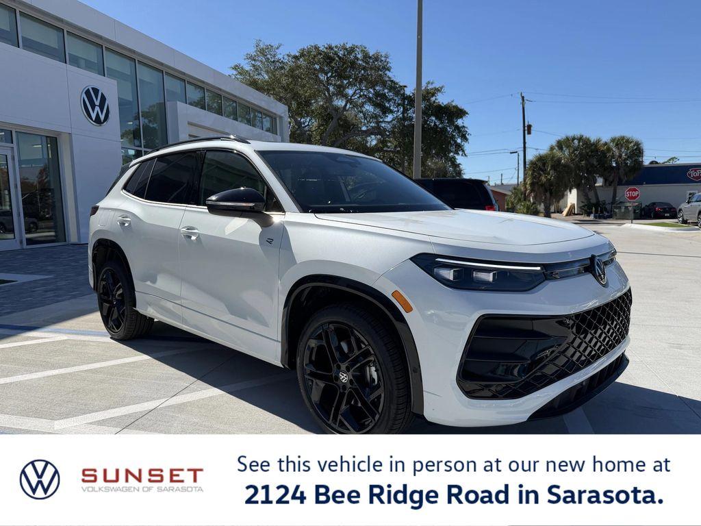 new 2025 Volkswagen Tiguan car, priced at $37,015