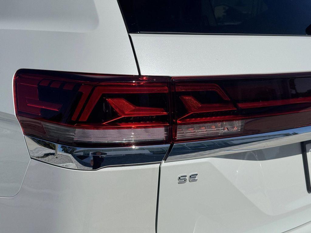 new 2026 Volkswagen Atlas car, priced at $44,234