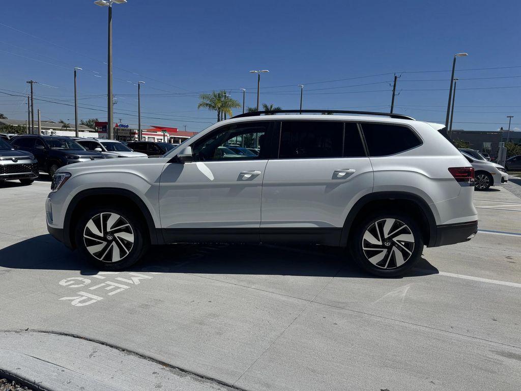 new 2026 Volkswagen Atlas car, priced at $44,234