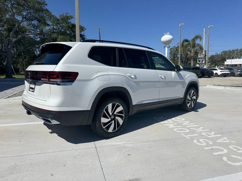 new 2026 Volkswagen Atlas car, priced at $44,234