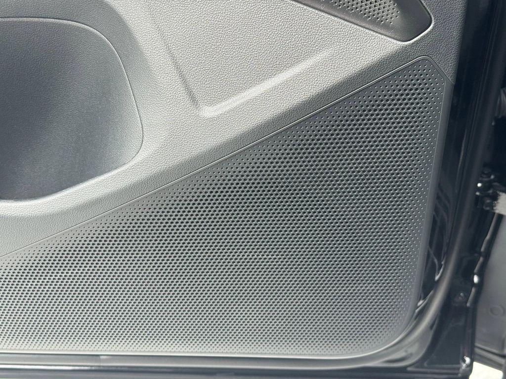 new 2025 Volkswagen Tiguan car, priced at $28,220