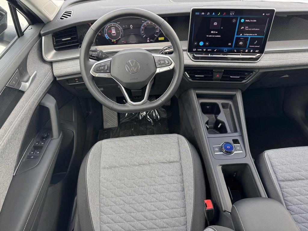new 2025 Volkswagen Tiguan car, priced at $28,220