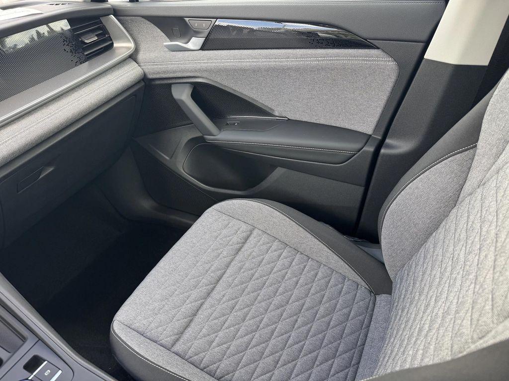 new 2025 Volkswagen Tiguan car, priced at $28,220