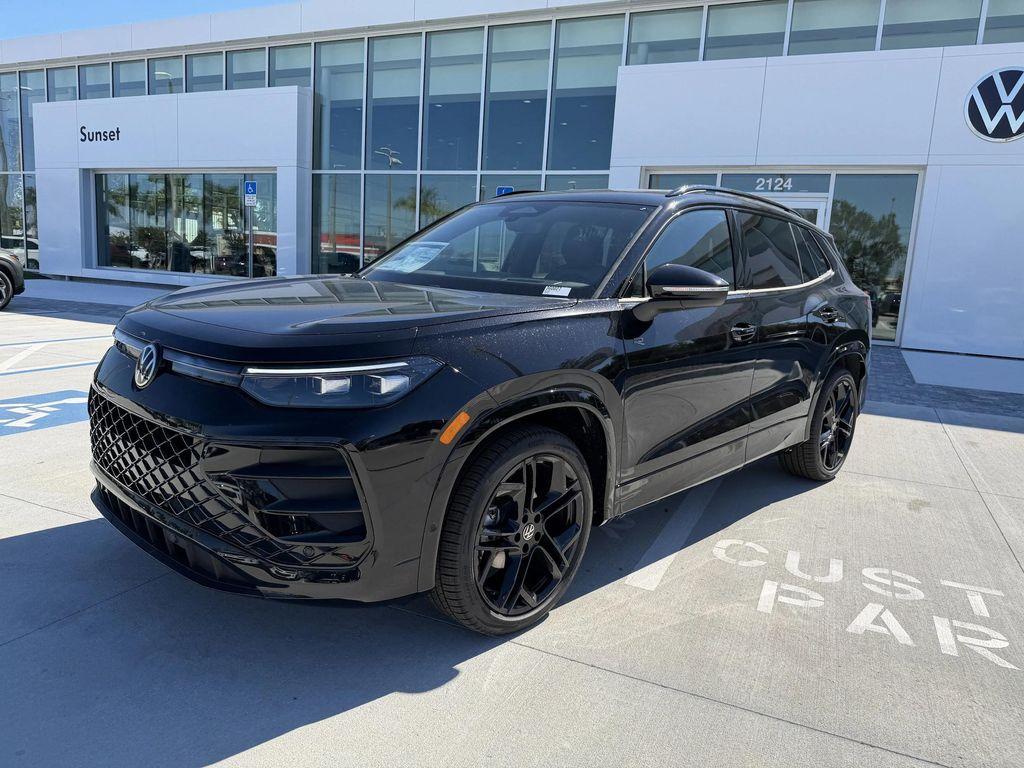 new 2026 Volkswagen Tiguan car, priced at $37,683