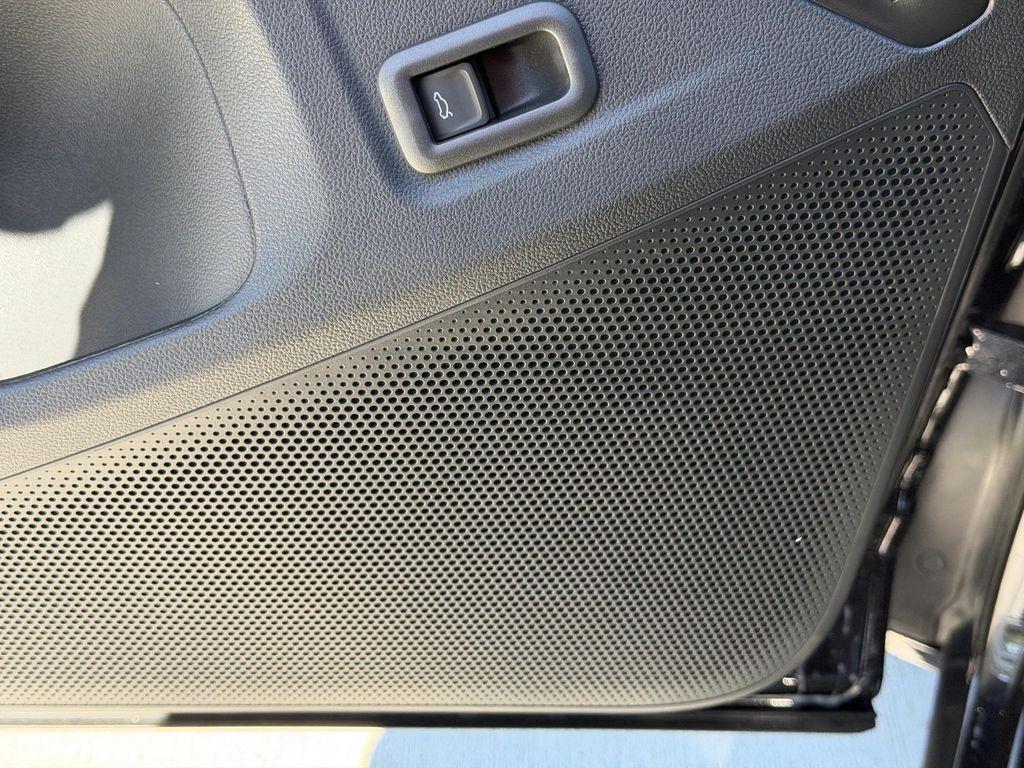 new 2026 Volkswagen Tiguan car, priced at $37,683